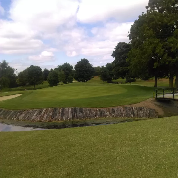Golfing Day for Bereaved Fathers