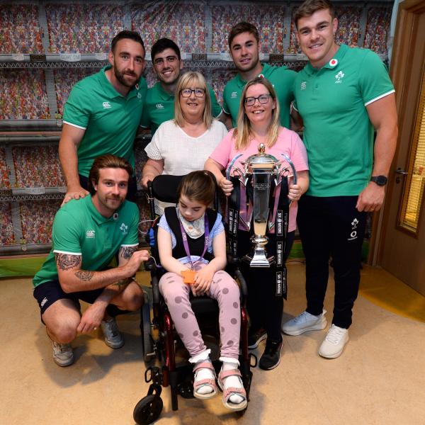 LauraLynn family meet Irish Rugby Superstars