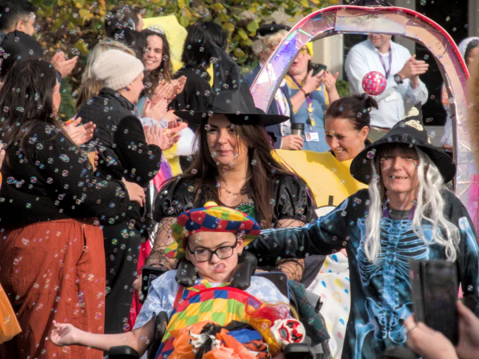 lauralynn-halloween-2025-2-izu-nwagwu