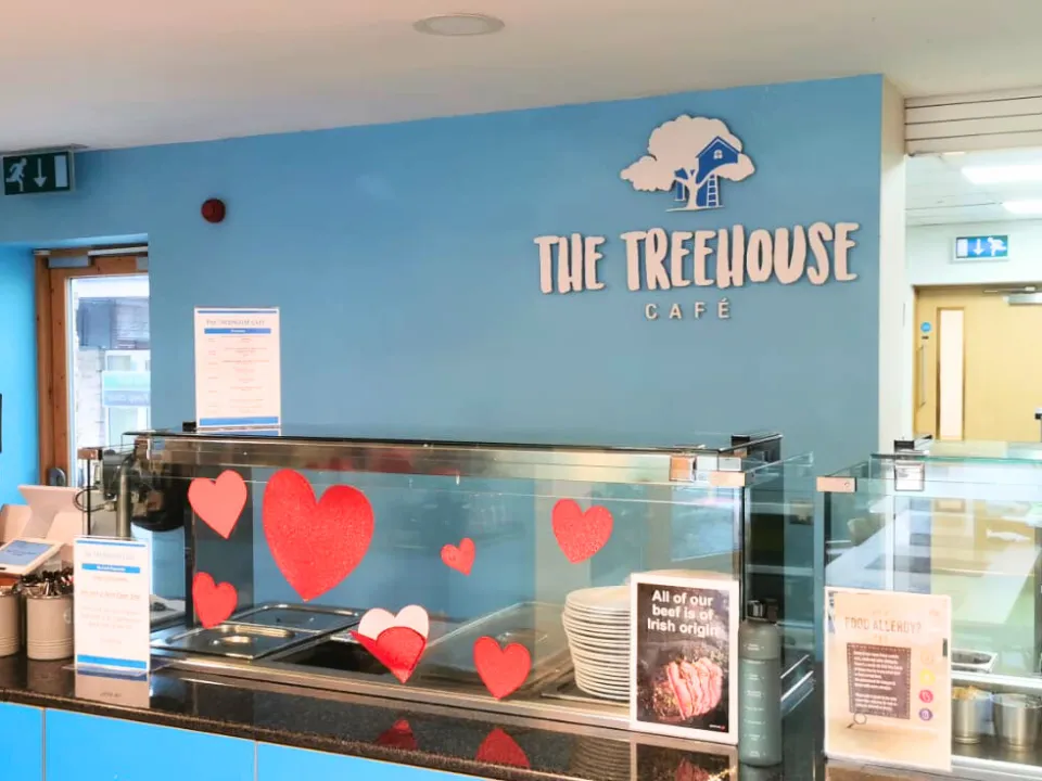 LauraLynn Treehouse Cafe