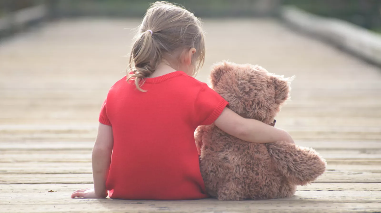 Child and Teddy